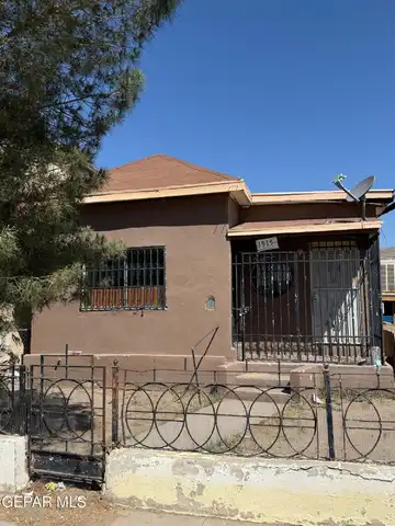 1915 Olive Avenue, El Paso, TX 79901