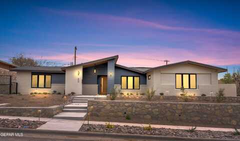 600 LA CRUZ Drive, El Paso, TX 79902