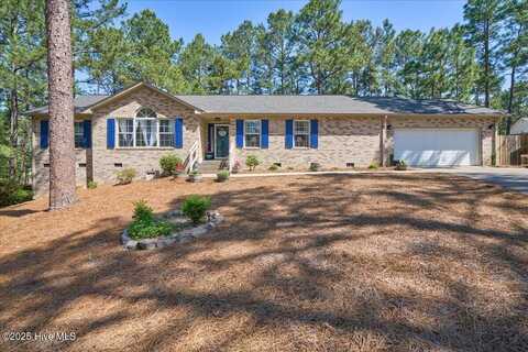 4 Brunswick Lane, Pinehurst, NC 28374