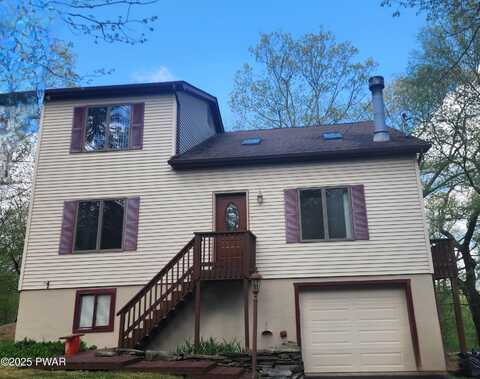 404 Surrey Drive, Lords Valley, PA 18428