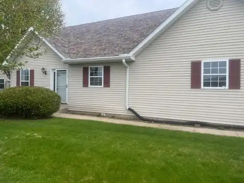 12068 Baneberry Drive #8, ROSCOE, IL 61073