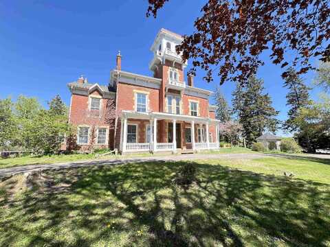 11373 US Highway 20, GALENA, IL 61036