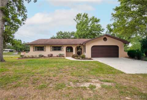 8430 E Muir Place, Inverness, FL 34450