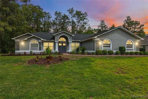 9 Plumbago Court, Homosassa, FL 34446