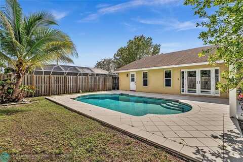 4510 NW 95th Ave, Sunrise, FL 33351