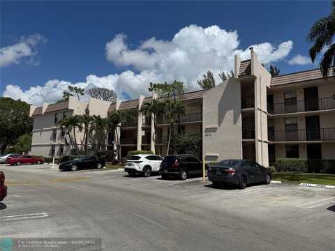 8411 Forest Hills Dr, Coral Springs, FL 33065