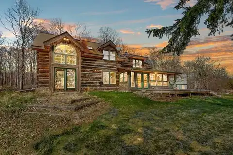 1937 GREEN TREE Road, WASHINGTON ISLAND, WI 54246