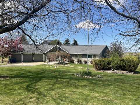 N8092 ROLLING HILLS Drive, FOND DU LAC, WI 54937