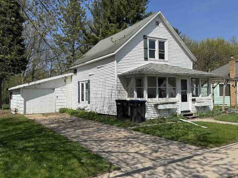 711 E FULTON Street, WAUPACA, WI 54981