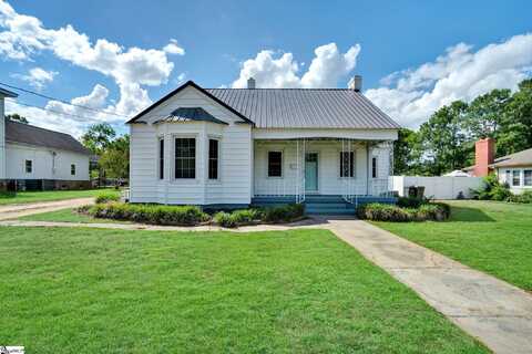 305 N Adair Street, Clinton, SC 29325