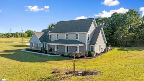 221 Wilsontown Road, Laurens, SC 29360