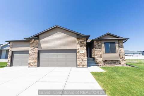 1436 Sagewood Ave, Grand Island, NE 68803