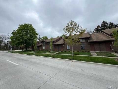 820 S Stephenson Highway, Royal Oak, MI 48067