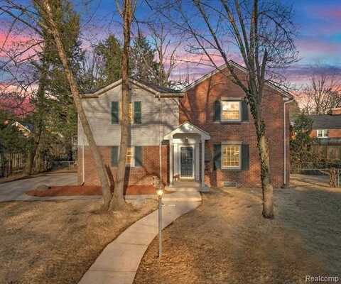 1905 STEERE, Ann Arbor, MI 48104