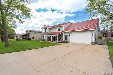 3246 MILLWALL Avenue, Keego Harbor, MI 48320