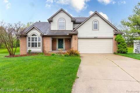 4905 RAVINE, Ann Arbor, MI 48105