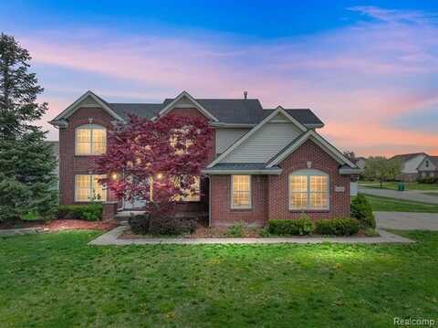 25941 COYOTE Drive, Flat Rock, MI 48134