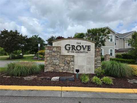 714 Lacy Oak Drive, Chesapeake, VA 23320