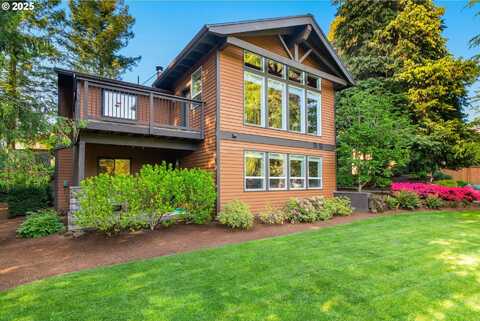 2830 COEUR D ALENE DR, West Linn, OR 97068
