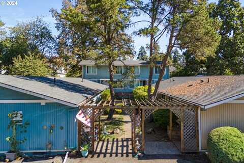 14368 SE LEE AVE, Milwaukie, OR 97267