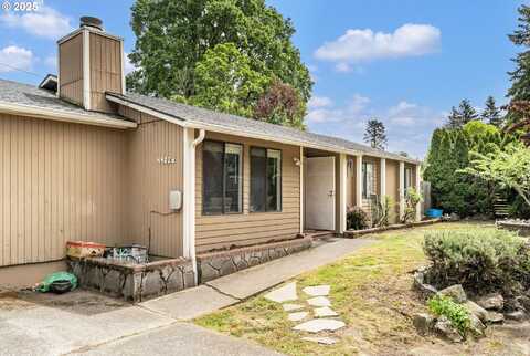 4402 NE EMERSON ST, Portland, OR 97218