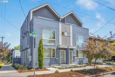 4984 NE 32ND PL, Portland, OR 97211