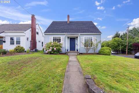 8115 N PENINSULAR AVE, Portland, OR 97217