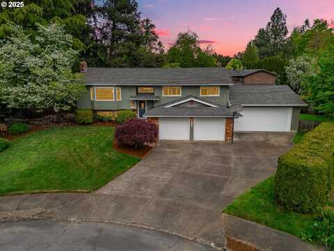 2055 DORAL CT, West Linn, OR 97068