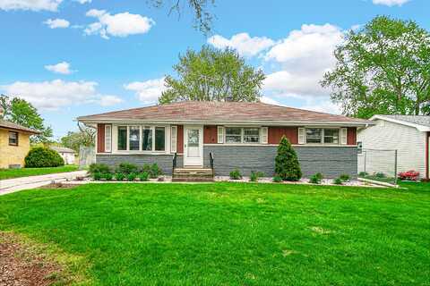 5845 Roosevelt Street, Merrillville, IN 46410