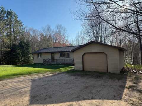 689 BELLVIEW RD, Eagle River, WI 54521