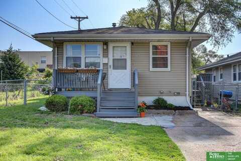4325 N 65 Street N, Omaha, NE 68104