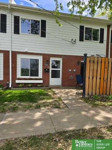 2456 S 3rd Street Plaza, Omaha, NE 68108