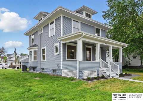 942 E 5th Street, Fremont, NE 68025