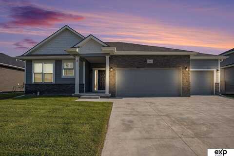 7845 Patrick Avenue, Lincoln, NE 68516