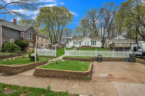 3277 Thompson Avenue, Muskegon, MI 49441