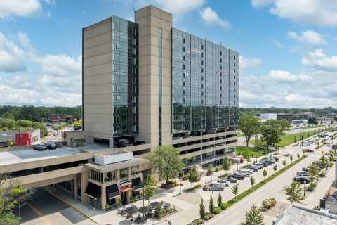 555 S Old Woodward Avenue, Birmingham, MI 48009