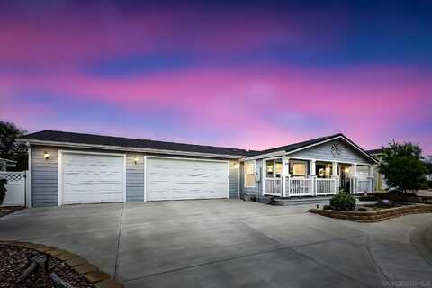 2239 Black Canyon Rd, Ramona, CA 92065