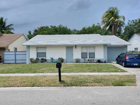 5769 Ellis Hollow Road E, Lake Worth, FL 33463
