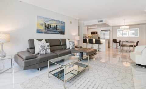 99 SE Mizner Boulevard, Boca Raton, FL 33432