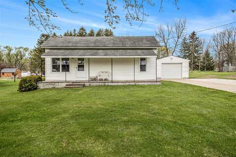 185 S Madison Avenue, Custer, MI 49405