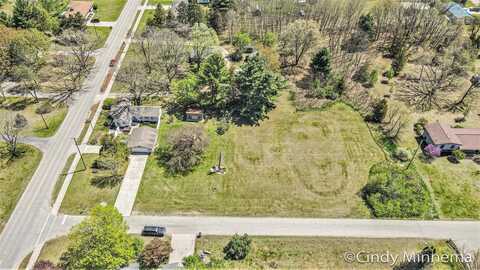 622 Quarterline Street, Newaygo, MI 49337