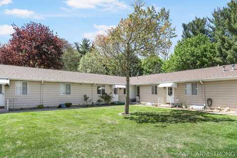 5803 Leisure South Drive SE, Kentwood, MI 49548