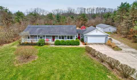 2688 White Street, Niles, MI 49120