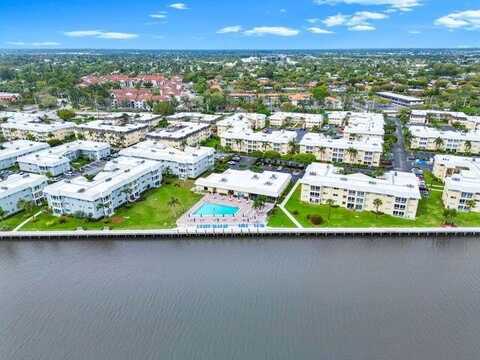 22 Colonial Club Drive, Boynton Beach, FL 33435