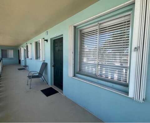 306 E Ocean Avenue, Boynton Beach, FL 33435