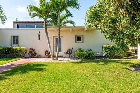 2538 Boundbrook Drive S, West Palm Beach, FL 33406