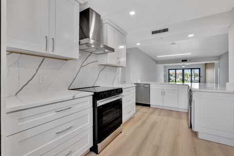 501 Seafarer Circle, Jupiter, FL 33477