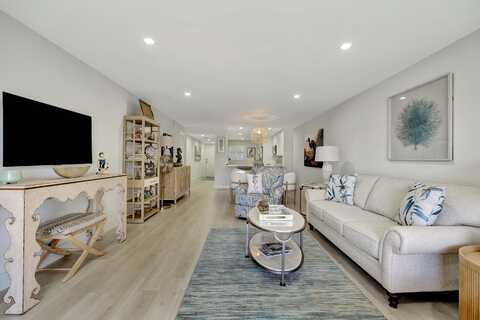 1030 Us Highway 1, North Palm Beach, FL 33408