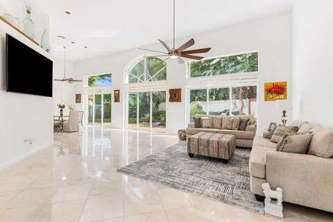 5334 NW 26th Circle, Boca Raton, FL 33496