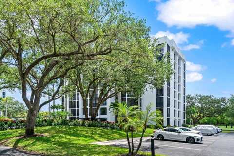 7819 Lakeside Boulevard, Boca Raton, FL 33434